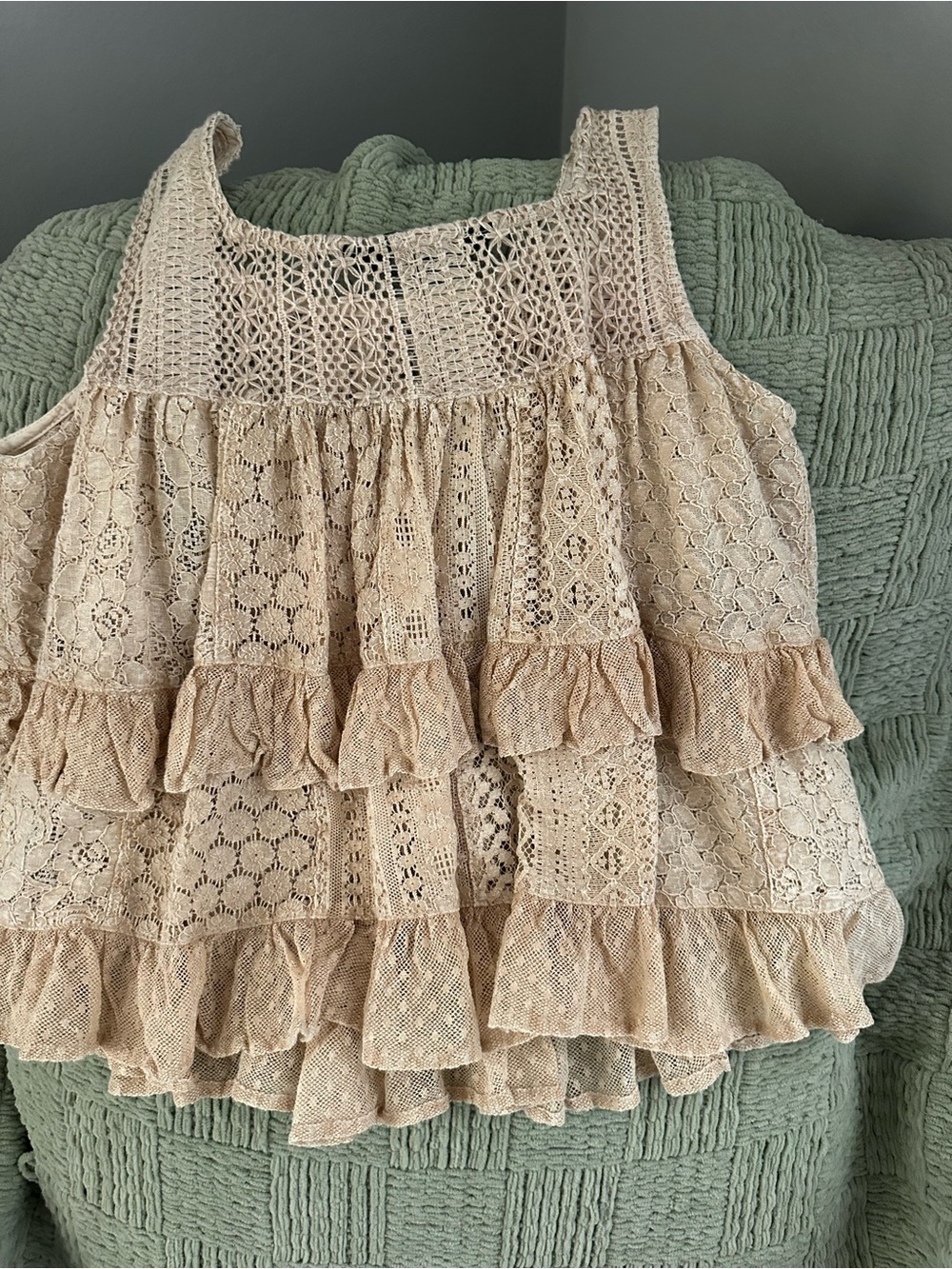 Young Threads Cream Lace Ruffle Sleeveless Tank - Picture 2 of 2